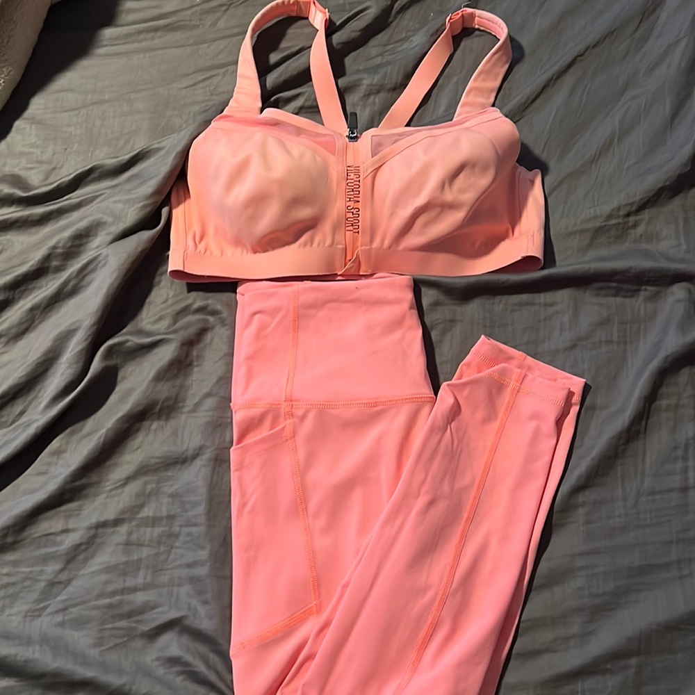 Victorias Secret Sports Bra and Leggings